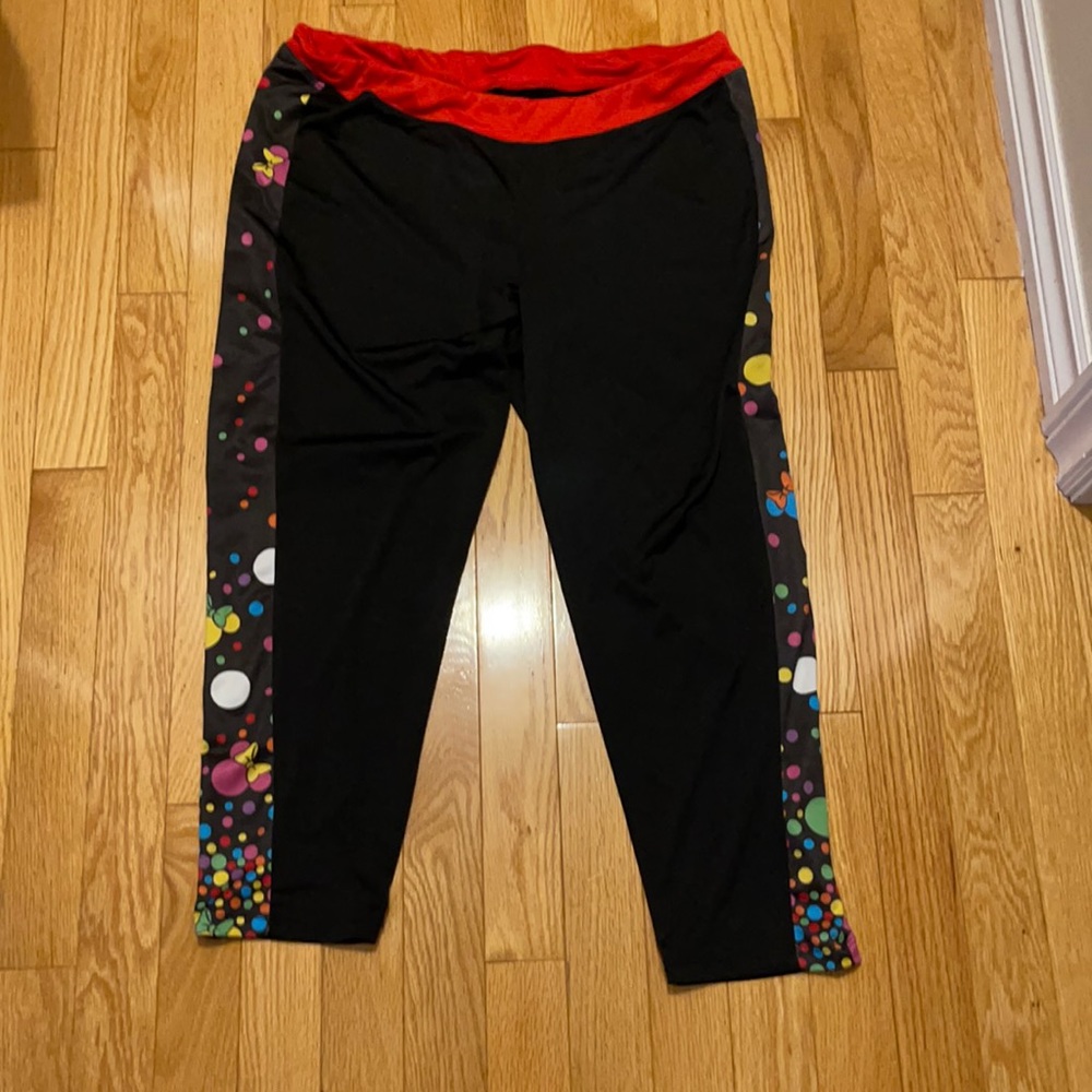 Disney World Minnie Mouse rock the dots 7/8 leggings size large